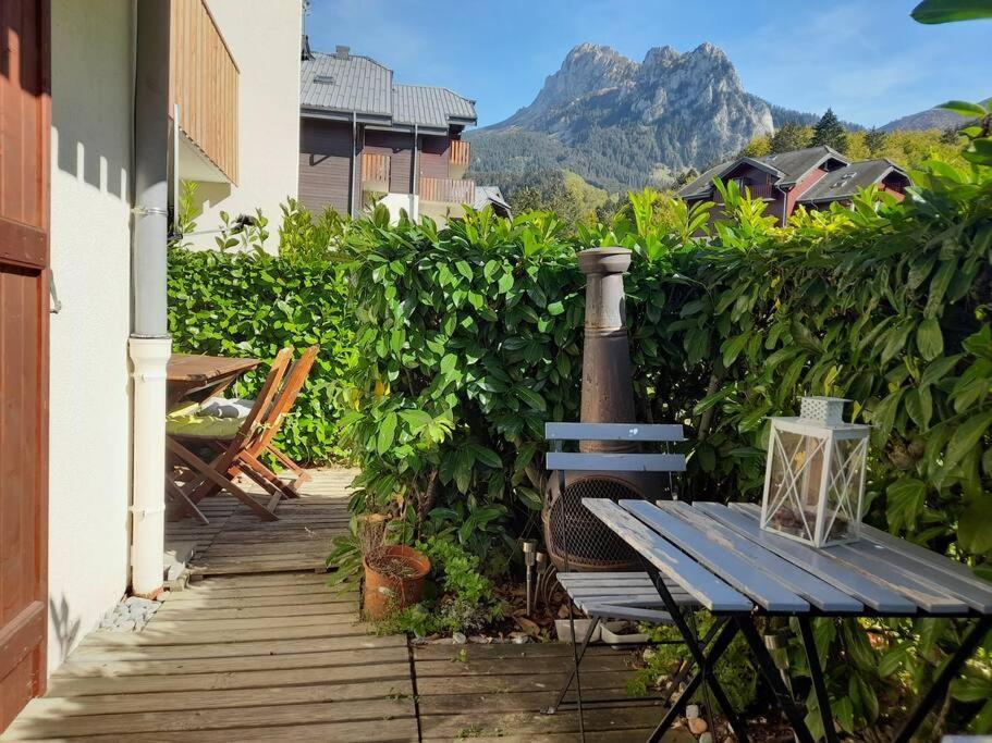 Апартаменты Rez De Jardin / Pieds Des Pistes Бернекс Экстерьер фото